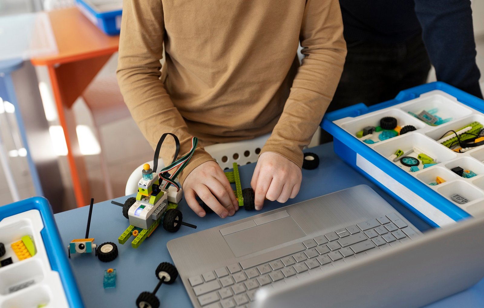 You are currently viewing دور التعلم الآلي في تحسين تجربة المستخدم